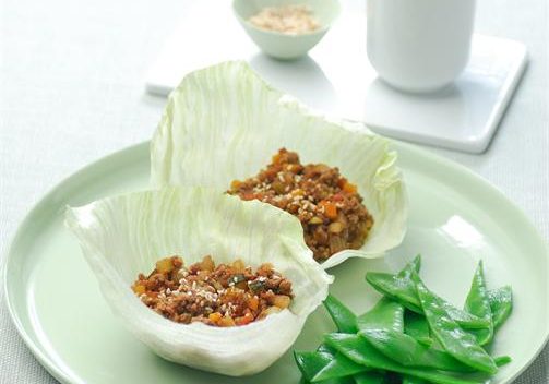 Beef mince lettuce cups Beef mince lettuce cups
